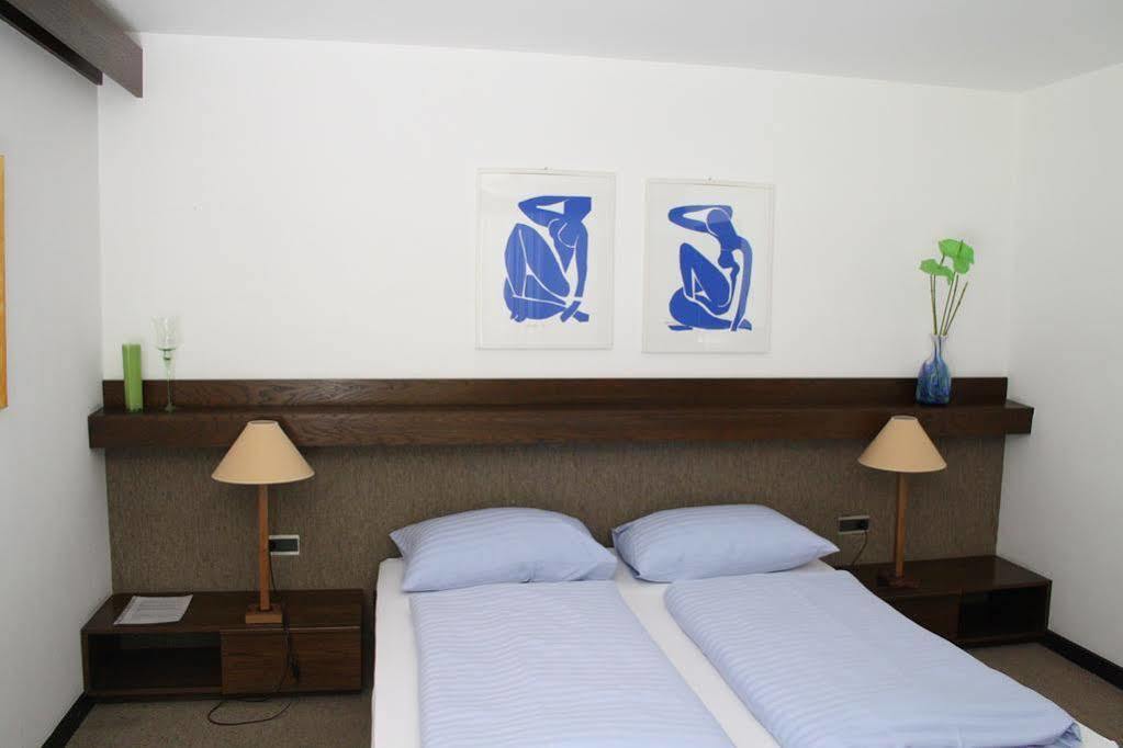 Gaestehaus Haerb Landskron Extérieur photo